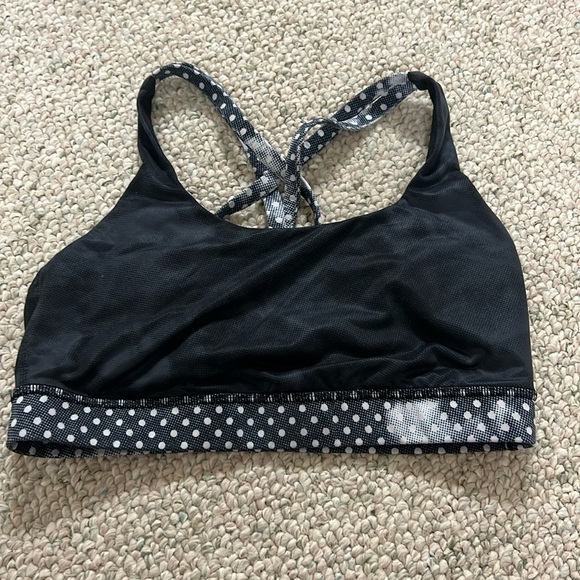 Lululemon Sports Bra; Size 6 - Picture 7 of 10